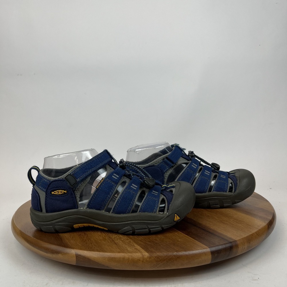 Childrens Big Kids Keen Newport H2 Blue Waterproof Shoes Sandals Size 4 Y GUC